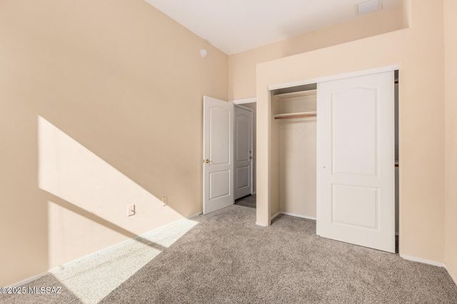 10836 S Heart Break Ridge Place, Vail, AZ 85641