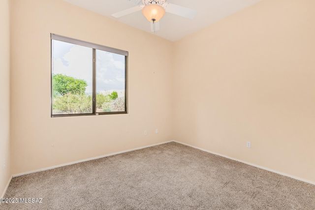 10836 S Heart Break Ridge Place, Vail, AZ 85641