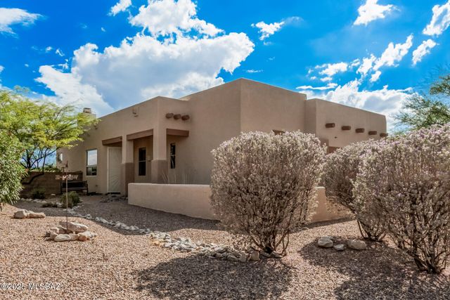 10836 S Heart Break Ridge Place, Vail, AZ 85641