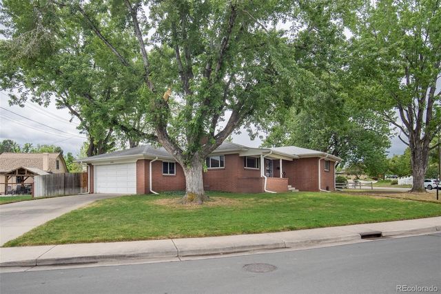 4090 Zephyr Drive, Wheat Ridge, CO 80033