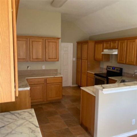 1909 Margaret, Kingsville, TX 78363