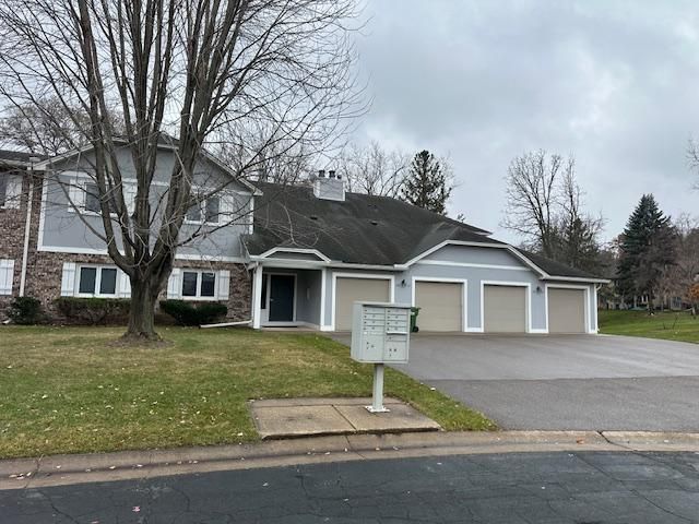 168 Galtier Place, Shoreview, MN 55126