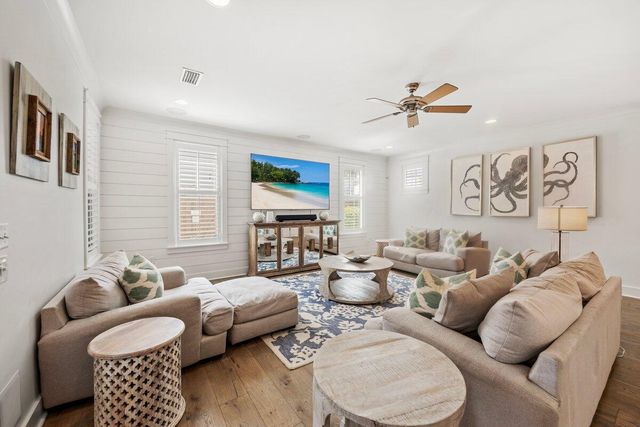 46 Lake Street, Miramar Beach, FL 32550