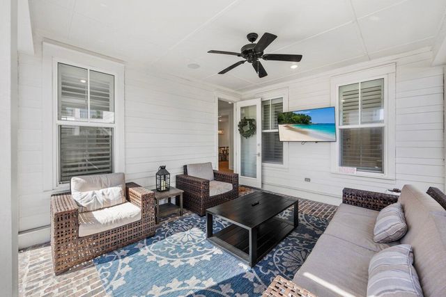 46 Lake Street, Miramar Beach, FL 32550