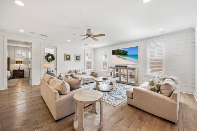 46 Lake Street, Miramar Beach, FL 32550