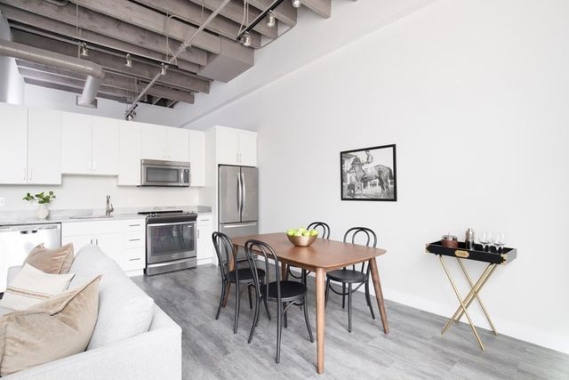 630 Washington 207, Boston, MA 02111