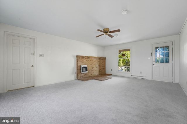 916 BROADVIEW AVE, Warrenton, VA 20186
