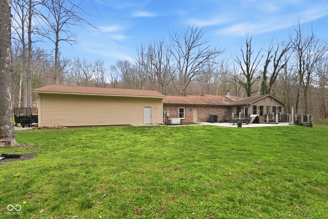 440 Daugherty Road, Nashville, IN 47448