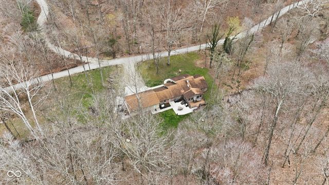 440 Daugherty Road, Nashville, IN 47448