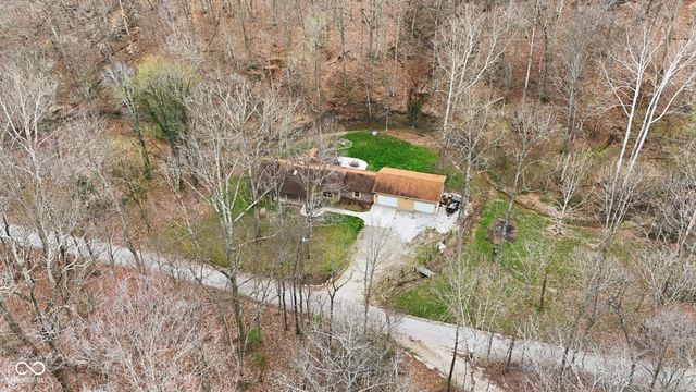 440 Daugherty Road, Nashville, IN 47448
