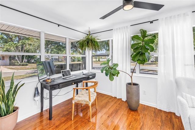 798 45TH AVENUE N, St Petersburg, FL 33703