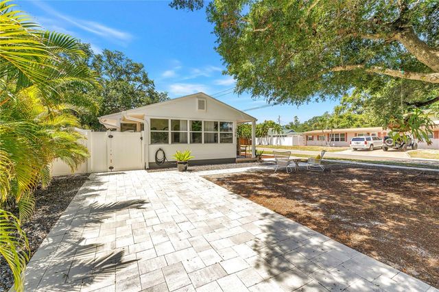 798 45TH AVENUE N, St Petersburg, FL 33703