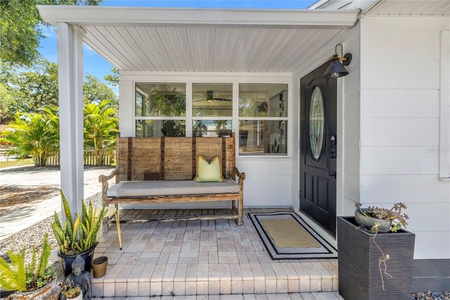 798 45TH AVENUE N, St Petersburg, FL 33703