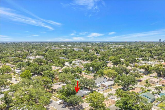 798 45TH AVENUE N, St Petersburg, FL 33703