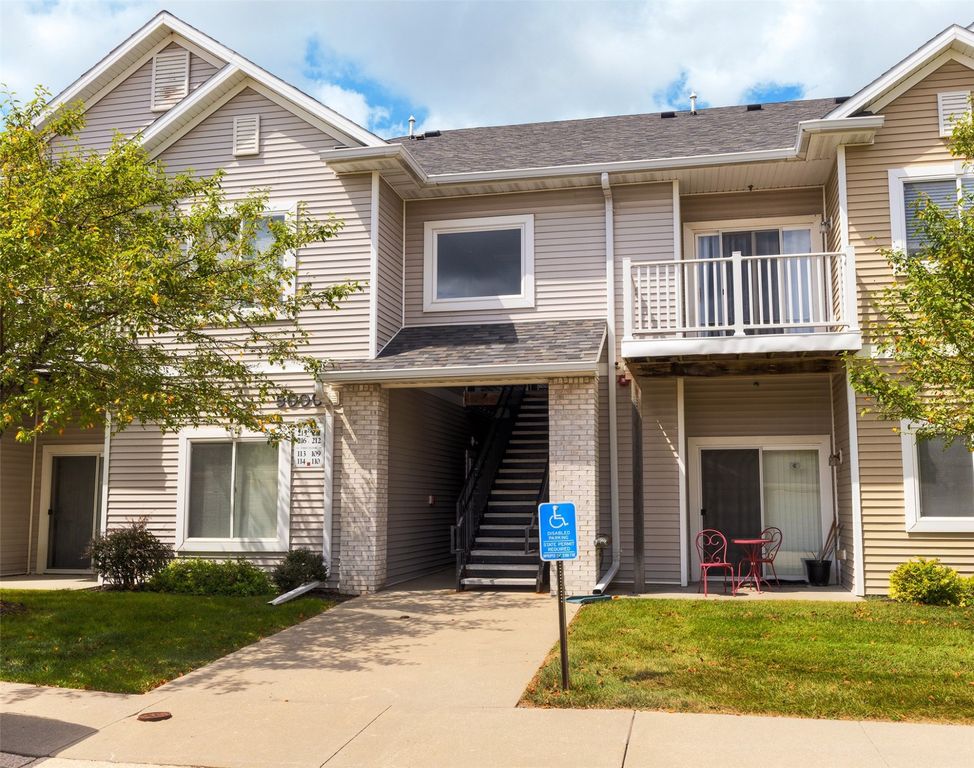 8601 Westown Parkway 5109, West Des Moines, IA 50266