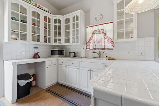 23472 Los Ranchos Dr, Tracy, CA 95304