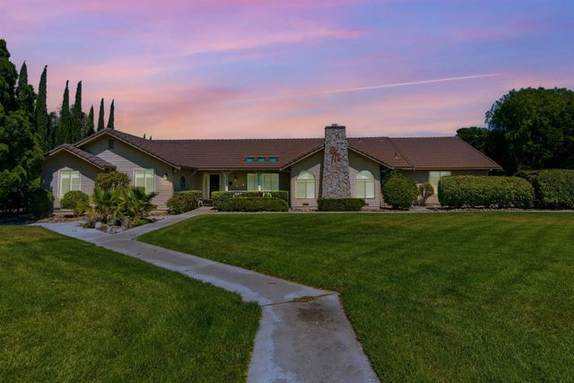 23472 Los Ranchos Dr, Tracy, CA 95304