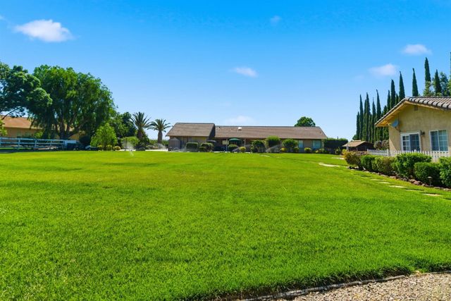 23472 Los Ranchos Dr, Tracy, CA 95304