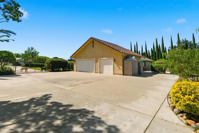 23472 Los Ranchos Dr, Tracy, CA 95304