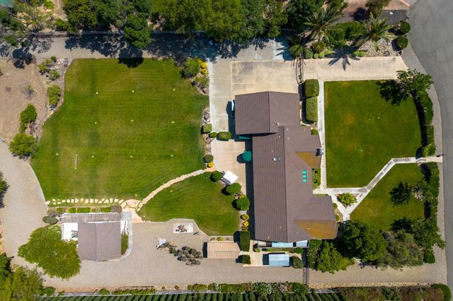 23472 Los Ranchos Dr, Tracy, CA 95304