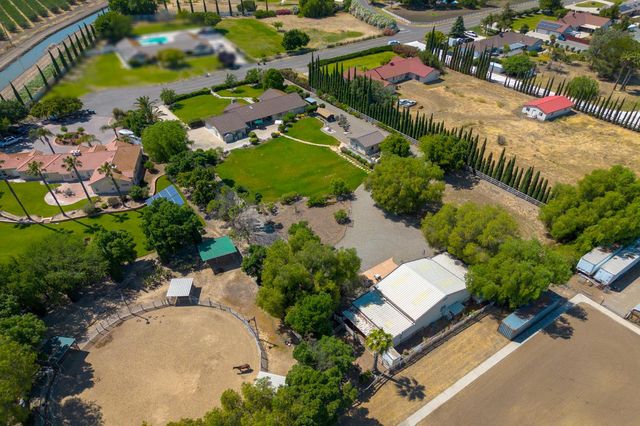 23472 Los Ranchos Dr, Tracy, CA 95304