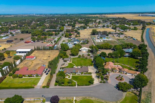 23472 Los Ranchos Dr, Tracy, CA 95304