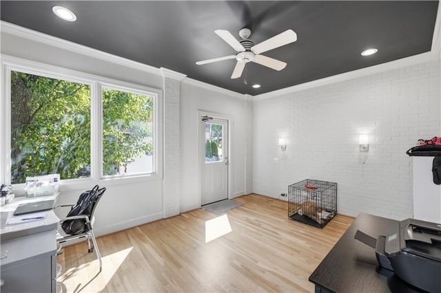 3048 W 118th Terrace, Leawood, KS 66211