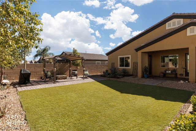 7742 West Camero Avenue, Las Vegas, NV 89113