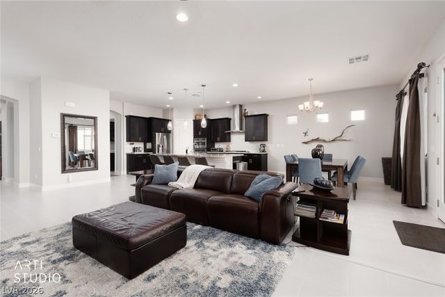 7742 West Camero Avenue, Las Vegas, NV 89113