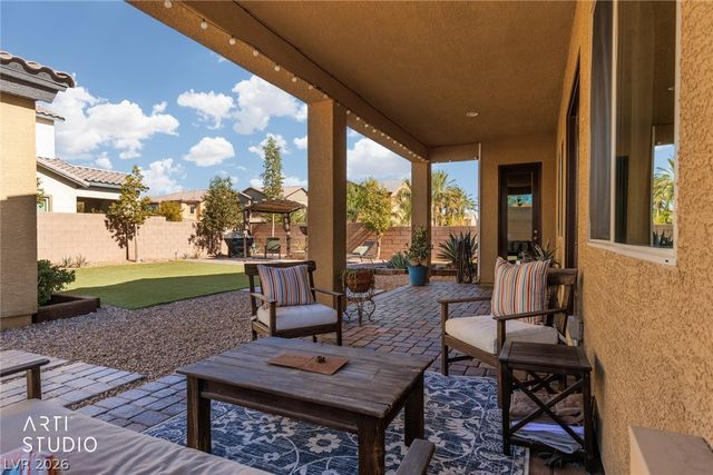 7742 West Camero Avenue, Las Vegas, NV 89113