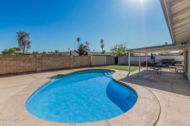 3741 W POINSETTIA Drive, Phoenix, AZ 85029