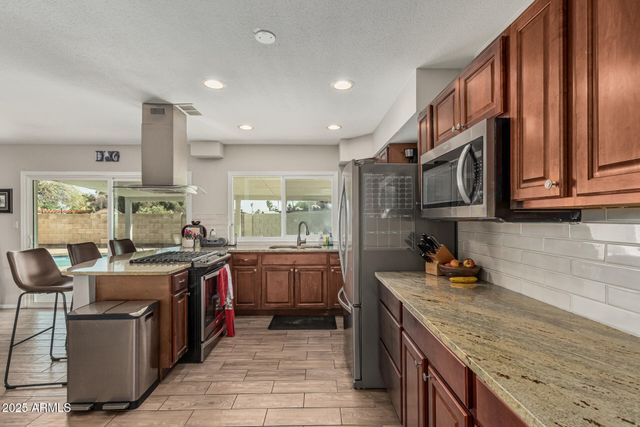 3741 W POINSETTIA Drive, Phoenix, AZ 85029