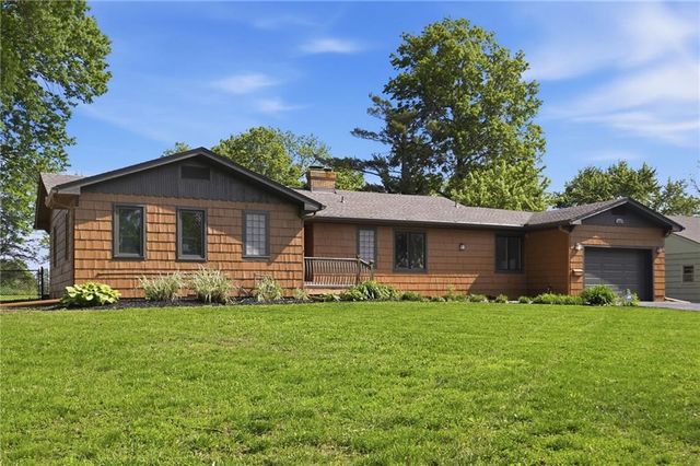 1316 E 108th Street, Kansas City, MO 64131