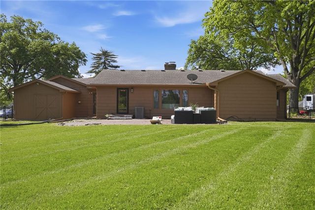 1316 E 108th Street, Kansas City, MO 64131