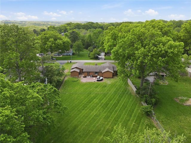 1316 E 108th Street, Kansas City, MO 64131