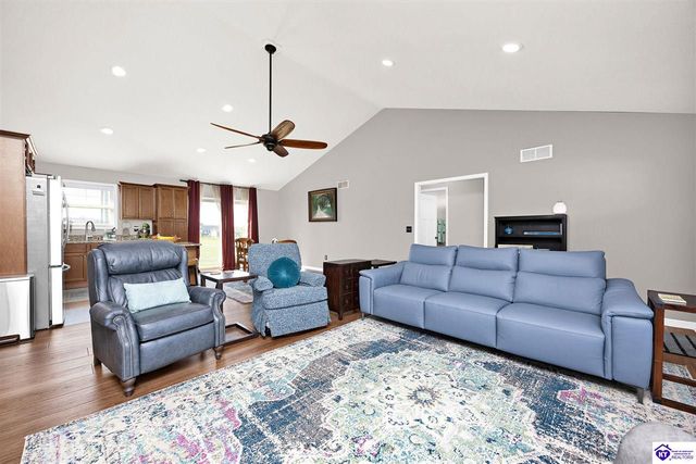 299 Harness Court, Elizabethtown, KY 42701