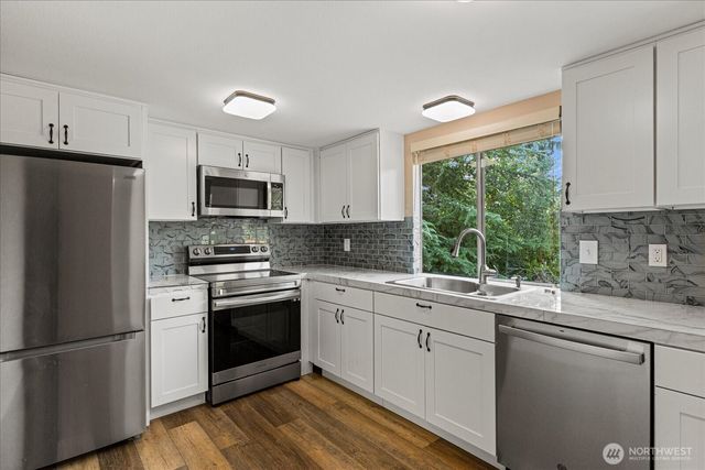 18408 63RD PL W, Lynnwood, WA 98037