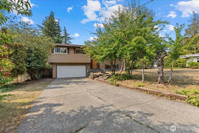 18408 63RD PL W, Lynnwood, WA 98037