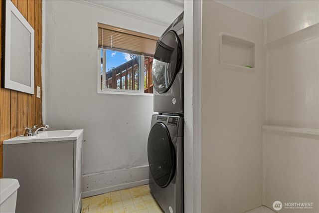 18408 63RD PL W, Lynnwood, WA 98037