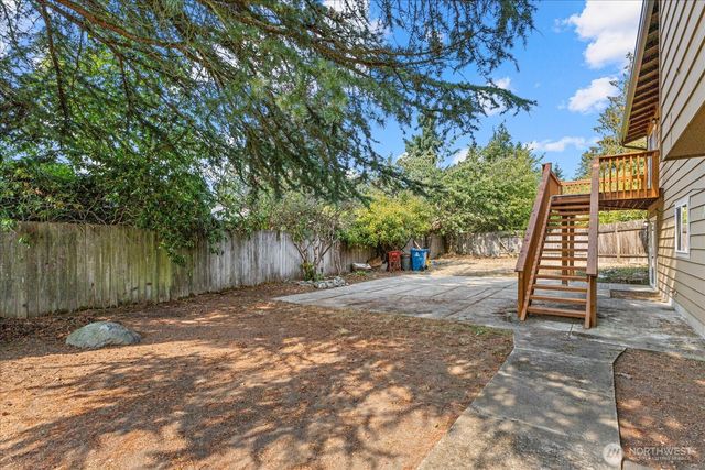 18408 63RD PL W, Lynnwood, WA 98037