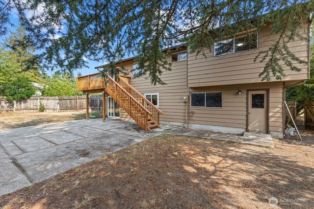 18408 63RD PL W, Lynnwood, WA 98037