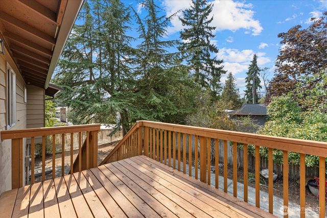 18408 63RD PL W, Lynnwood, WA 98037