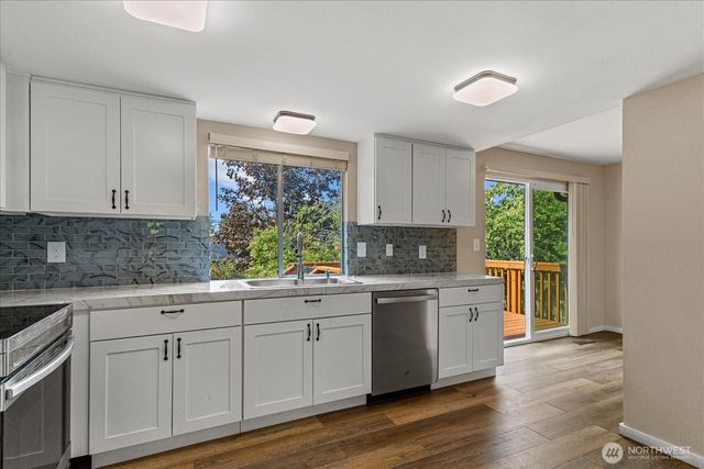 18408 63RD PL W, Lynnwood, WA 98037