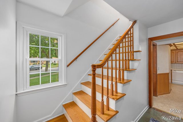 1711 Country Club Drive, Grand Rapids, MI 49505