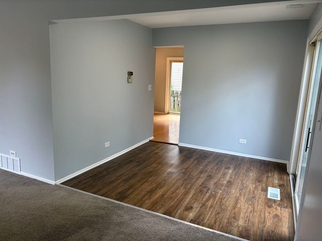 848 Birchbark Trail, Carol Stream, IL 60188