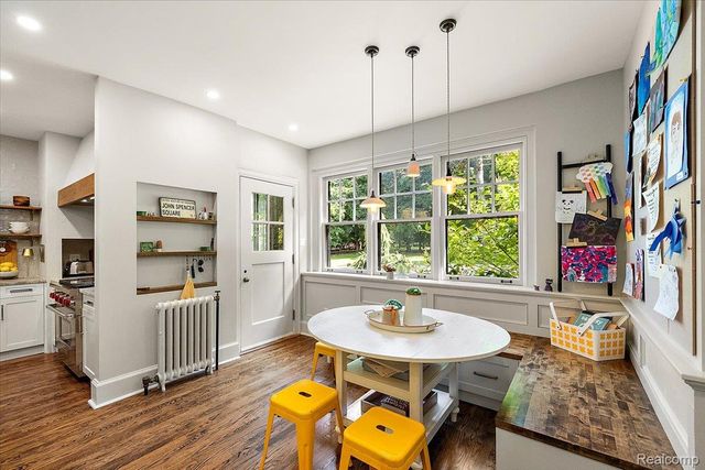 31505 Kennoway Court, Beverly Hills Village, MI 48025