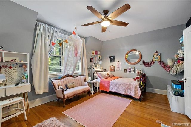 31505 Kennoway Court, Beverly Hills Village, MI 48025