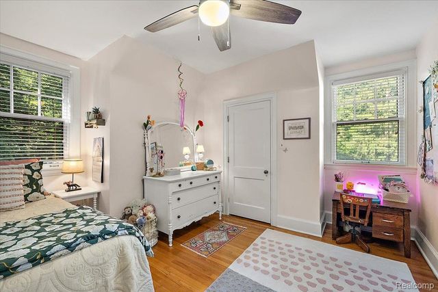 31505 Kennoway Court, Beverly Hills Village, MI 48025