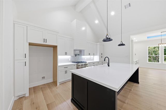630 County Road 4023, Dayton, TX 77535