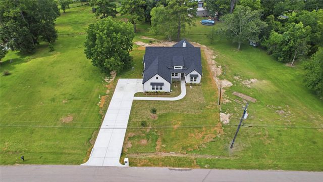 630 County Road 4023, Dayton, TX 77535